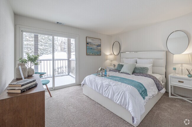 1BR, 1BA - 759SF - Bedroom