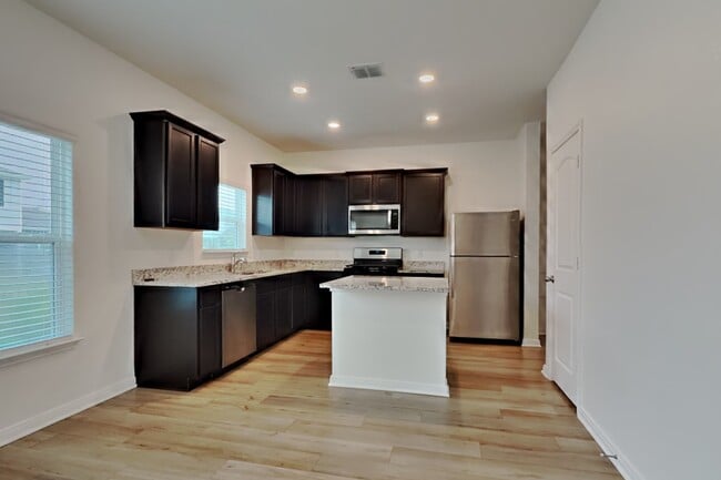 Photo - 10860 Quinn Ct