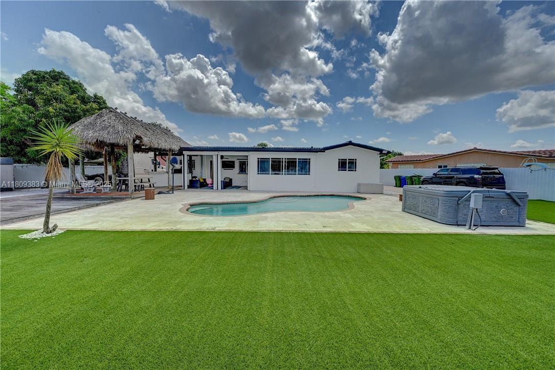 Photo - 531 NW 76th Ter (Pembroke Pines, FL)