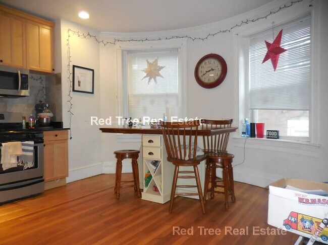 Photo - 191 Winthrop Rd Unit 1
