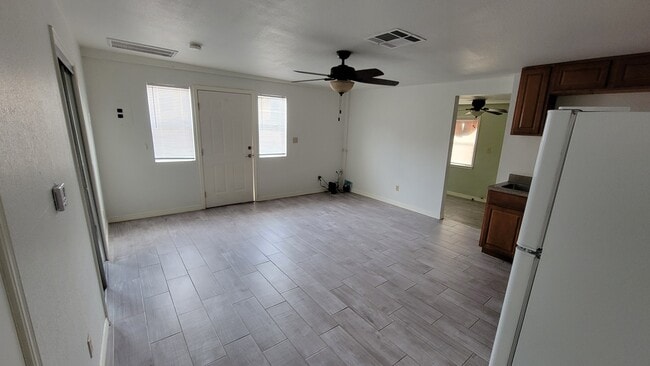 Photo - 2914 Copper Ave Unidad 2914 Copper-B