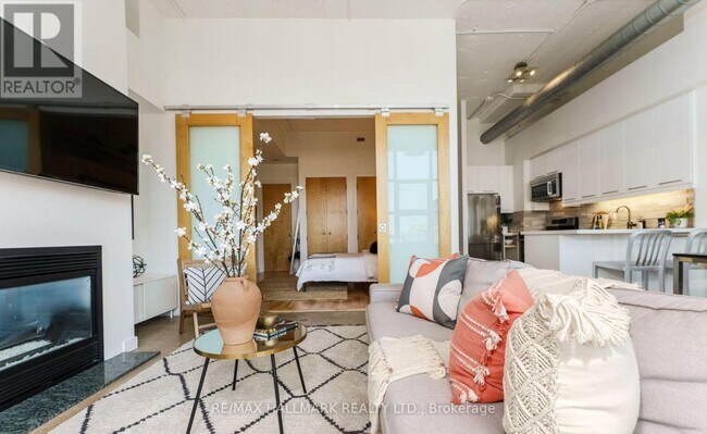 Photo - 155 Dalhousie St Unit 748