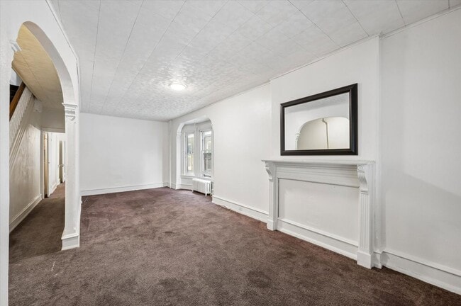 Photo - 1147 Potter St