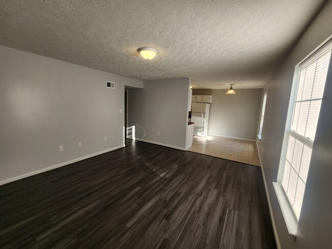 Photo - Spacious 2 bedroom 2 full bath 1st floor a... Unit 1