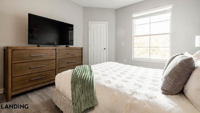 Photo - 100 Peyton Pl SW Unit 6307