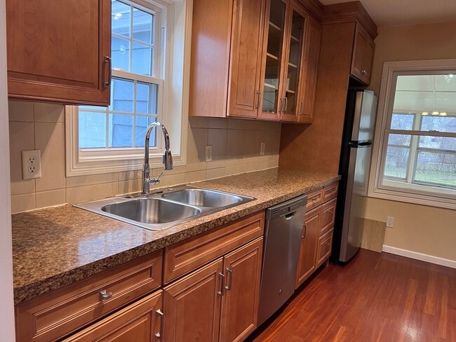 Photo - East Grand Rapids schools! 4 Bedroom Home