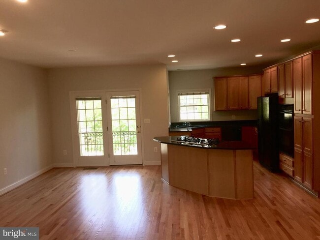 Building Photo - 25802 Turlough Terrace