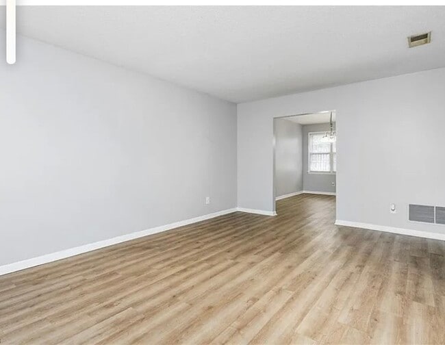 Photo - 514 Peele St