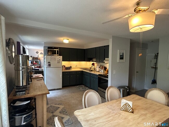Photo - 47 Terrace Gardens Unit 47