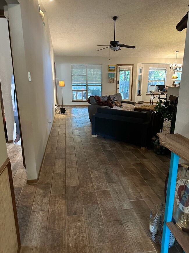 Photo - 1815 Ramada Dr