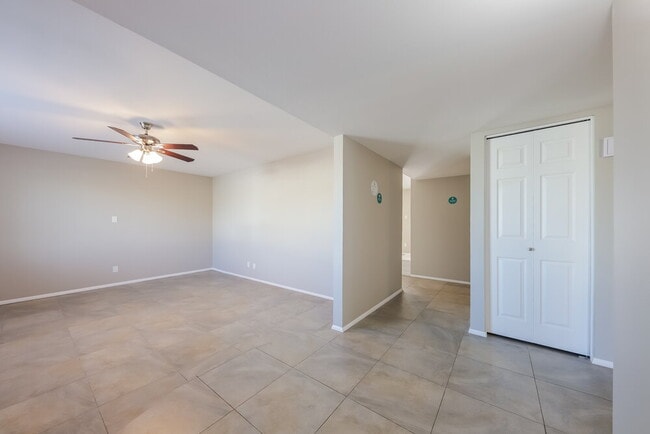 Photo - 14009 N 42nd Dr