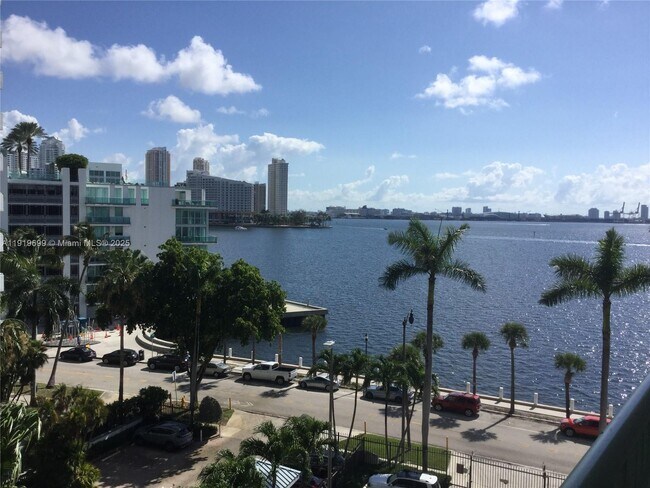Photo - 1408 Brickell Bay Dr Unit 612