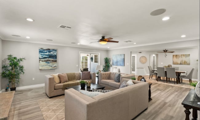 Photo - 1322 E Elsmere Dr