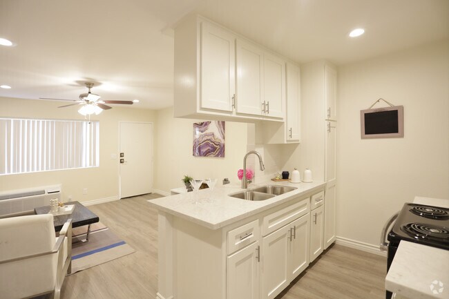 1HAB-1BA - 550 ft² - HANCOCK TERRACES