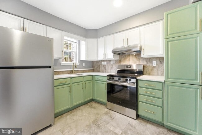 Photo - 79 Edinshire Rd