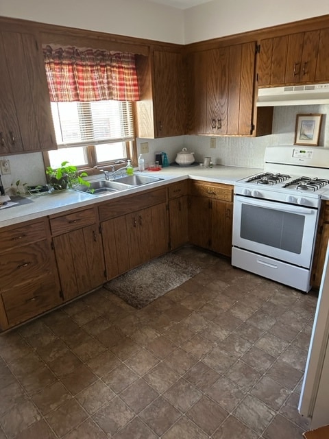 Photo - 118 6th St W