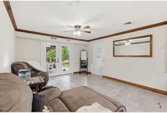 Building Photo - 27 Priscilla Rd