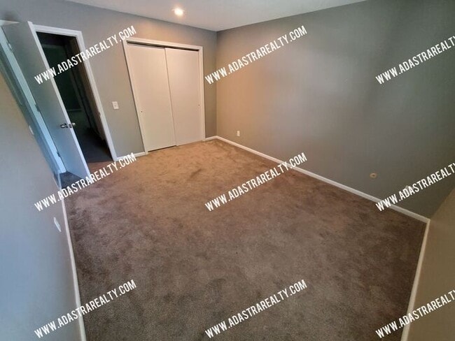 Photo - Very Nice 3 Bedroom/1 Bath Duplex in Olathe-Available in JULY!!!