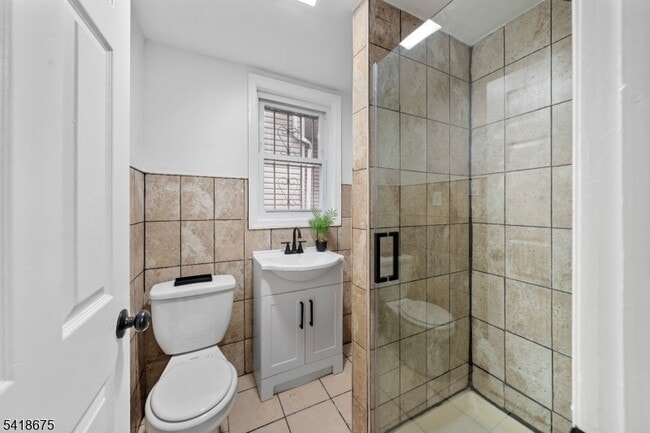 Photo - 334 Pine St Unidad 1