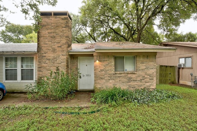 Photo - 7105 Cannonleague Dr Townhome