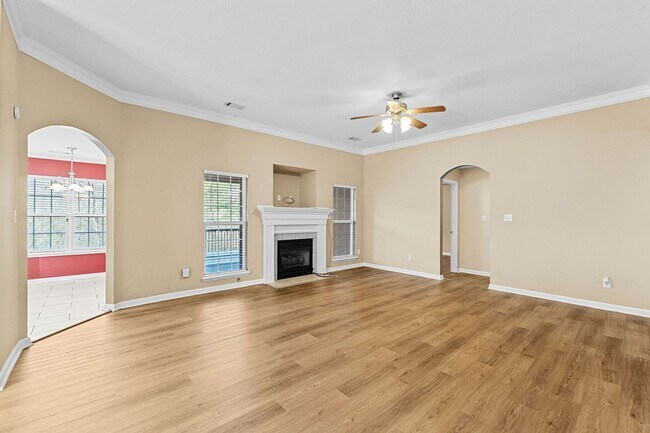 Photo - 934 Sedgefield Cir