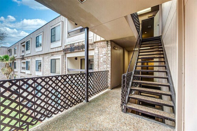 Photo - 2209 S Braeswood Blvd Unidad 33I