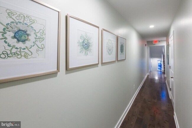 Photo - 1228-32 W College Ave Unit 5