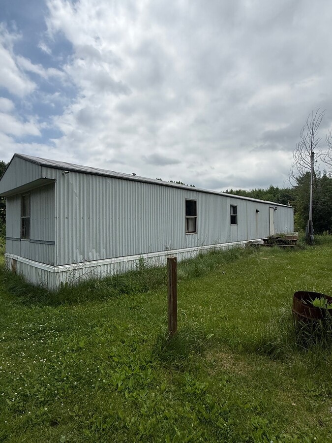 Photo - 1404 Rumbaugh Ln