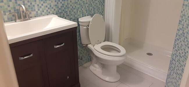 Photo - 169 Snowden Ln