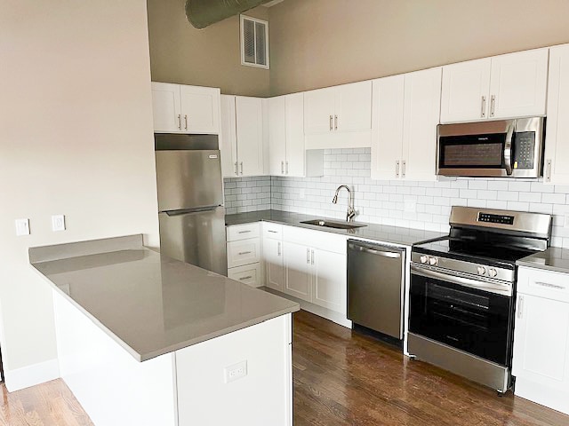 Photo - 1212 Meridian Flats