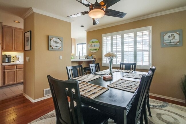 Photo - Furnished/ Unfurnished Beach Rental- 2 Master Suites - Roof Top Deck- Gated parking