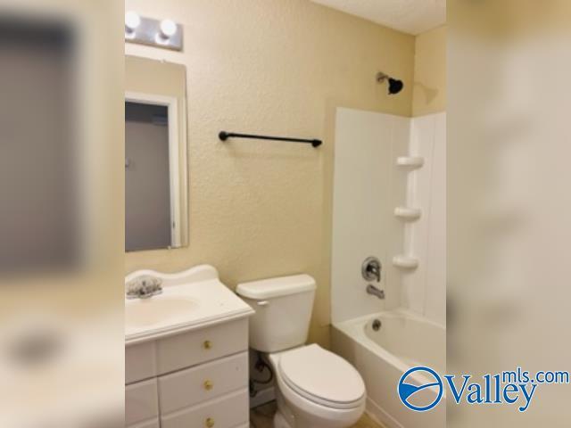 Photo - 144 Kinney Rd Unidad 144