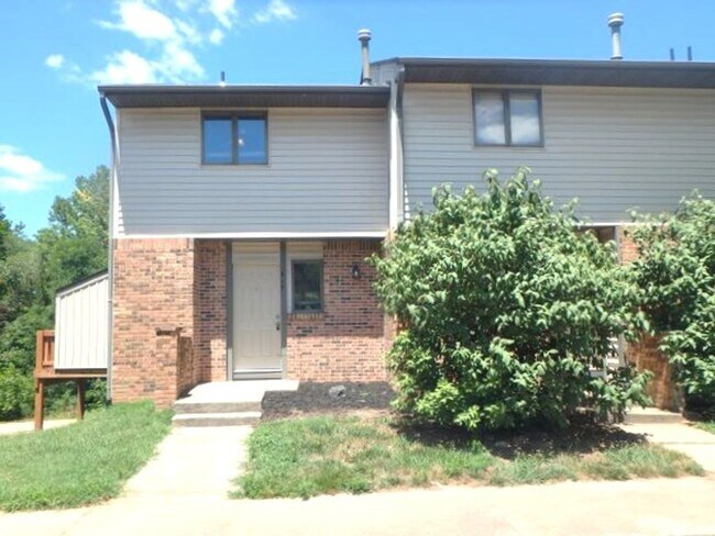 Fantastic 3 Bed 2.5 Bath Condo In S. Columbia - Fantastic 3 Bed 2.5 Bath Condo In S. Columbia