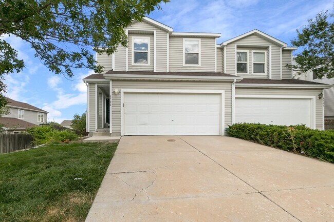 Photo - Townhome in Trail Ridge Neighborhood!