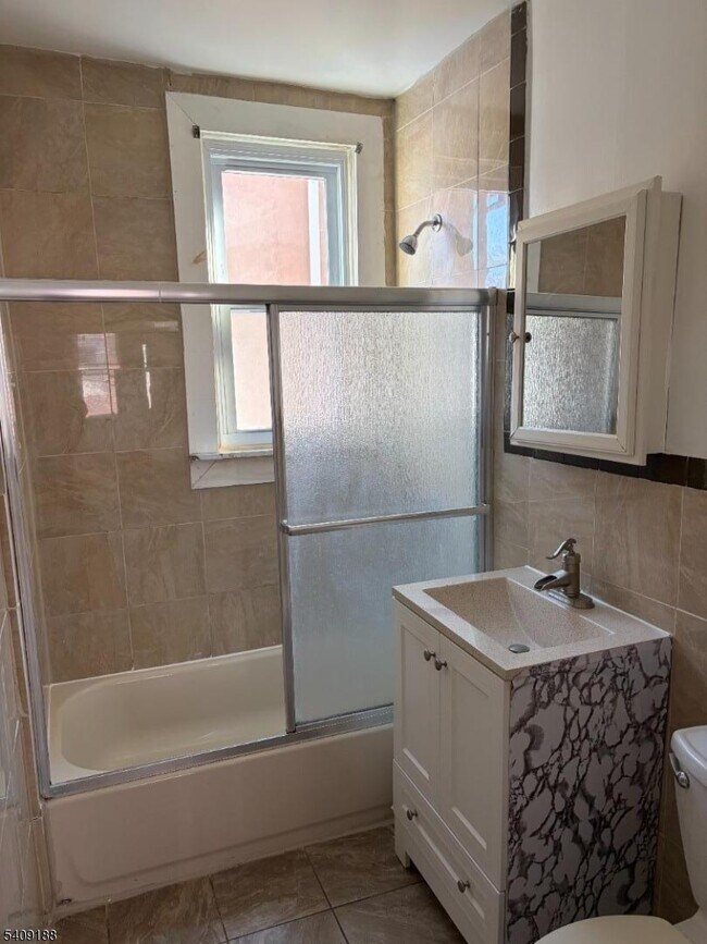 Photo - 3 Mass Ct Unit 2R