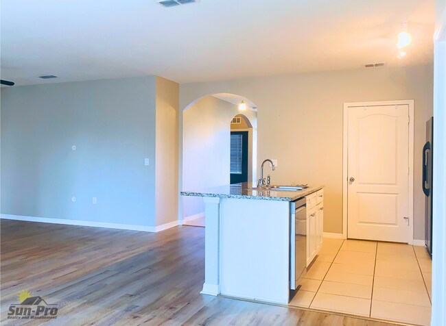 Photo - 2704 Star Coral Ln