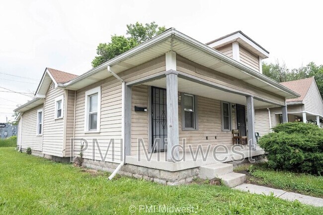 Photo - 2502 Columbia Ave