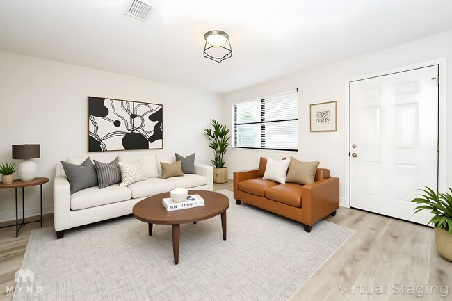 Photo - 10535 Jolynn Rd