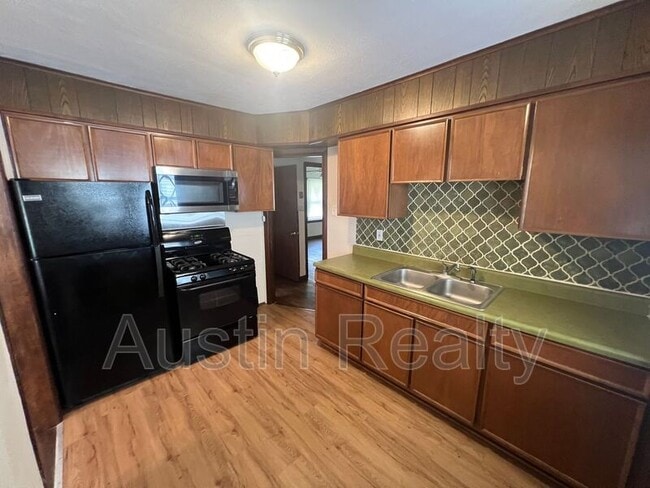 Photo - 3605 St Gregory Ln