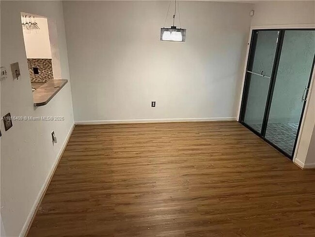 Photo - 1556 N 15th Terrace