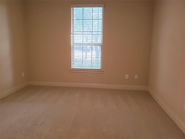 Photo - 5402 Valley Country Ln