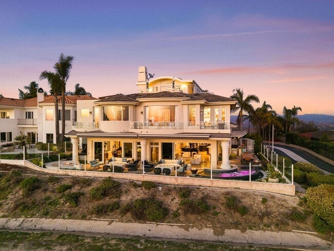 Building Photo - Coming Soon: Luxury Coastal Living with Pa... Rental