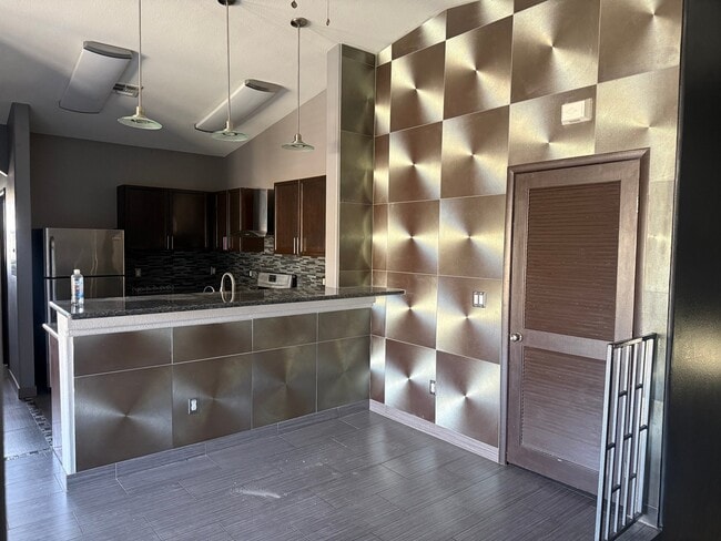 Photo - 9339 Square Dance Pl