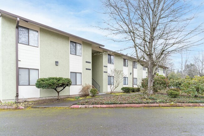 Photo - SPACIOUS 3 BEDROOM CONDO! CONVENIENT LOCATION!