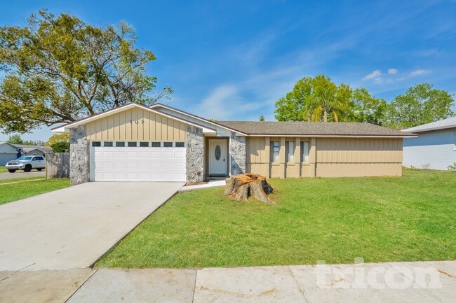 Building Photo - 107 Cinnamon Dr