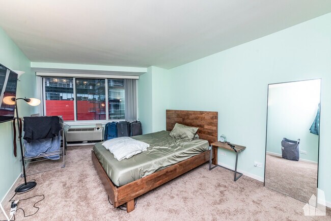 Photo - 211 E Ohio St Unit 1015