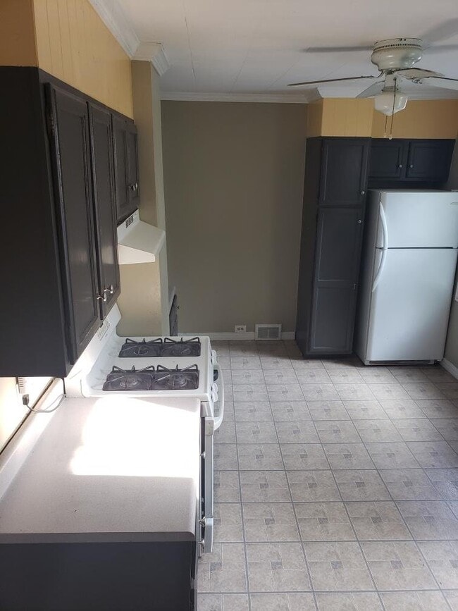 Photo - 622 Park Ave Unit 2