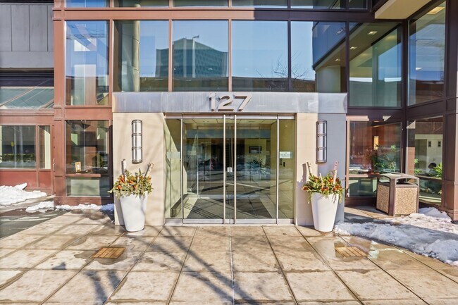 Photo - 127 Greyrock Pl