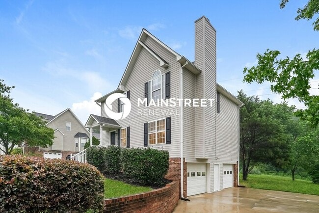 Photo - 3 Bedroom Pet-Friendly Home in WINSTON SALEM, NC with Main Street Renewal