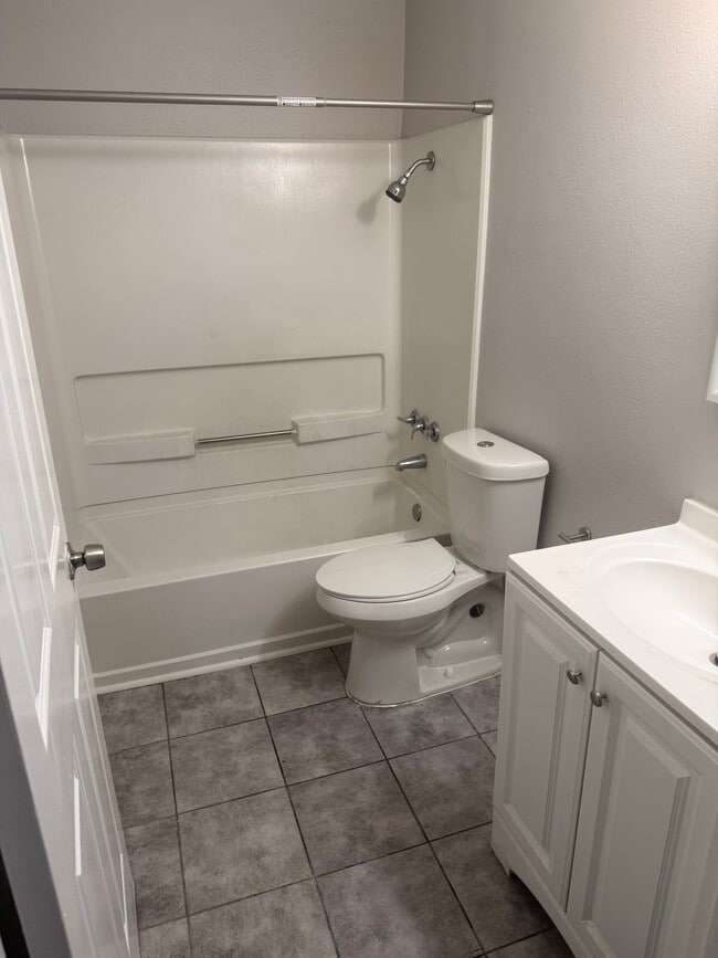 Photo - 7823 Glass St